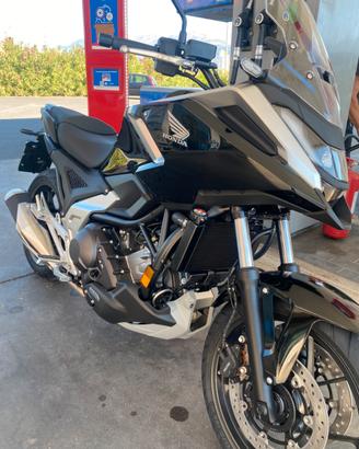 Honda NC 750 X DCT 2025