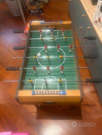 Biliardino calcio balilla su tavolo Exotica