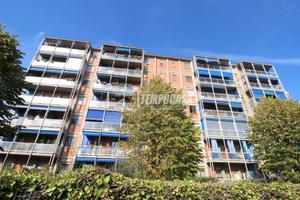 AMPIA METRATURA FINEMENTE RISTRUTTURATO CON TERRAZ