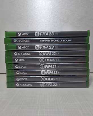 Lotto 9 Videogiochi Xbox One e Serie X/S NUOVI