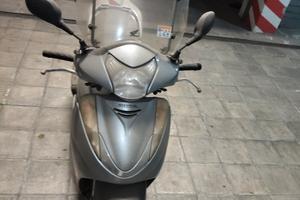  Honda sh300 buone condizioni. prezzo trattabile! 