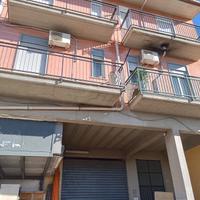 Trilocale alla luce con terrazzo e pannelli solari