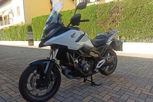 moto nc 750