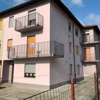 Quadrilocale di 130 mq con balcone e box