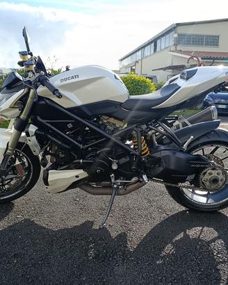 Ducati Streetfighter 1099