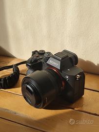 Sony A7 IV + Obiettivo Sony FE 50mm f/1.8 -