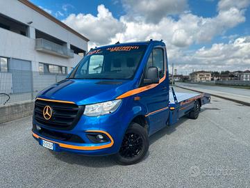 Mercedes Benz Carroattrezzi