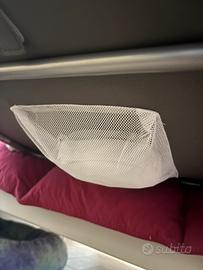 Next to Me in condizioni pari al nuovo