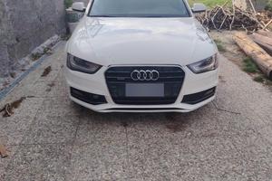 audi a4 4x4