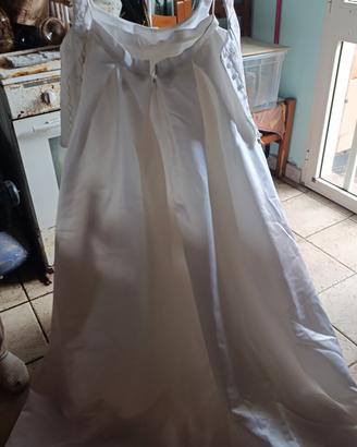 abito da sposa  Oristano 