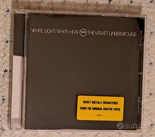 THE VELVET UNDERGROUND WHITE LIGHT WHITE HEAT CD