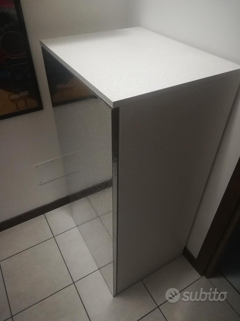 mobile moderno Madia bianca e argento Arredamento e Casalinghi In