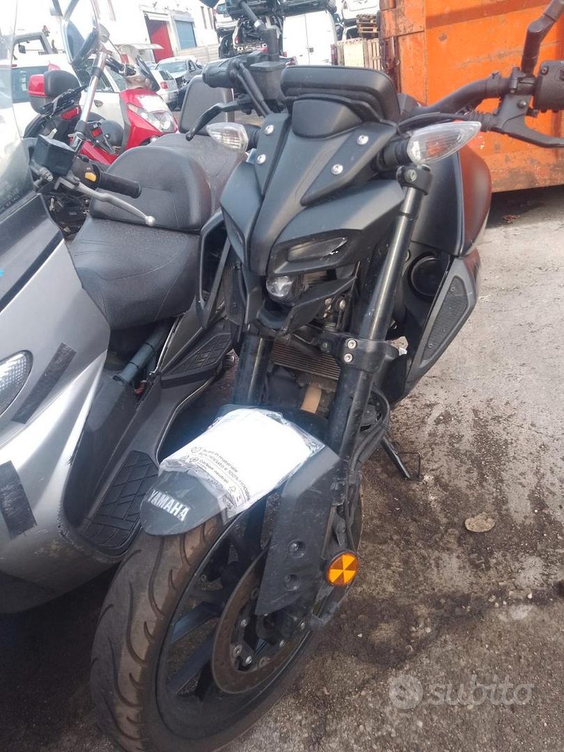 Ricambi Yamaha Mt 125 (20212024) Accessori Moto In vendita a Taranto
