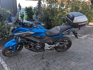 HONDA NC750X DCT travel