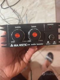Amplificatore per auto