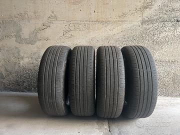 Gomme estive 215/65 R17 V