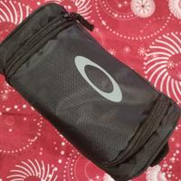 Oakley Airbrake MTB con lente Prizm Trail Torch.