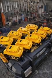 Lotto batterie dewalt 18v xr 5ah 9 pezzi