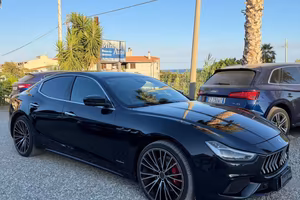 Maserati Ghibli V6 Diesel 275 CV Gransport