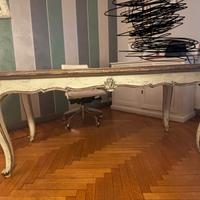 Tavolo d’epoca in legno – stile francese