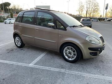 Lancia Musa 1.3mjt platino tetto pelle