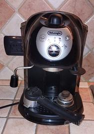 macchina per caffè DE LONGHI 