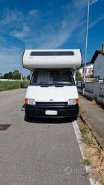 Camper mansardato Ford Elnagh