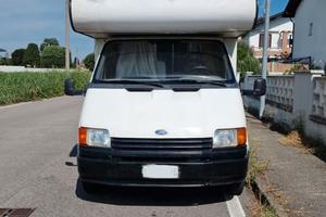 Camper mansardato Ford Elnagh