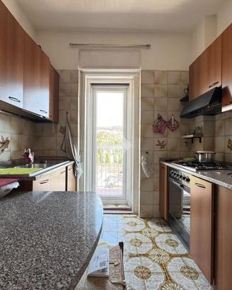 2 LOCALI A TRIESTE