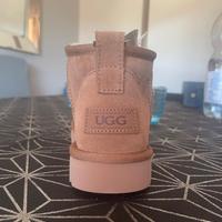 UGG ultra mini n.35