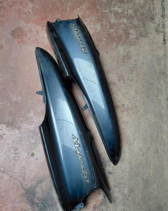 Yamaha majesty 250 ricambi