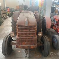Trattore Agricolo FIAT 80R