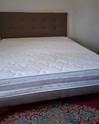 Letto matrimoniale come nuovo+materasso memory 9 z