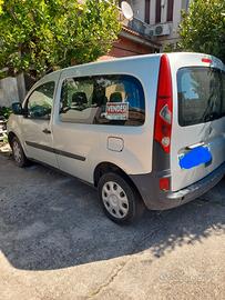 renault kangoo maxi