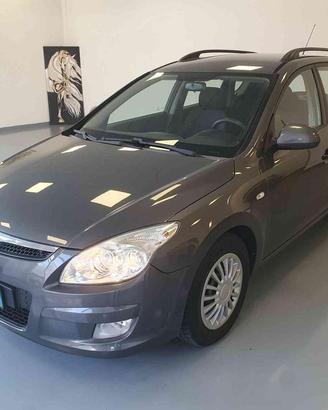 HYUNDAI i30 CW 1.6 CRDi VGT 16V 90CV