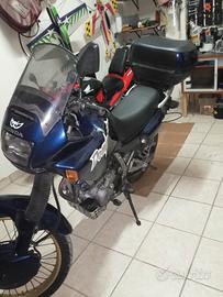 Honda dominetor ns 650