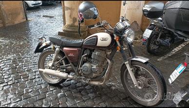 Mash Cafe racer