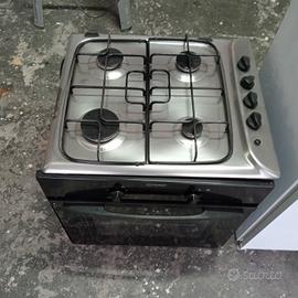 piano cottura e forno 