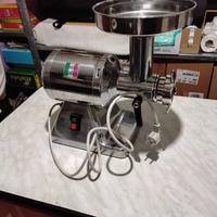 Tritacarne professionale Resto Italia TCE12