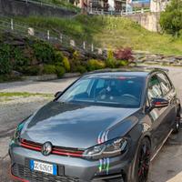 Golf 7.5 2019 sembra un GTI/R 