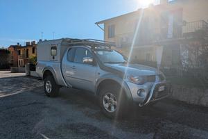 L200 2.5 diesel did 4x4 superselect