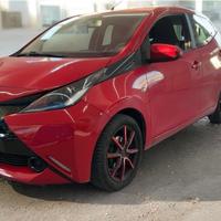 Toyota Aygo 1.0 x-play
