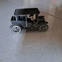 Modellino auto d'epoca 8 cm