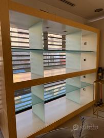 Arredamento per negozi