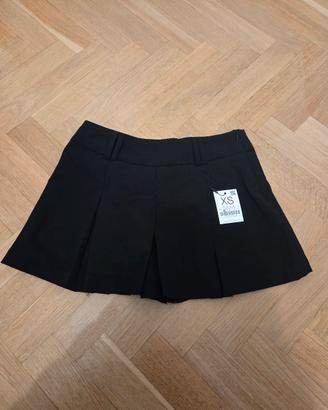 Gonna pantalone nero nuovo 14€