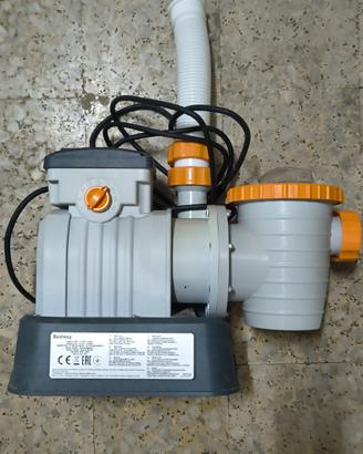 pompa filtro Bestway per piscina