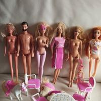 set Barbie + giochini 