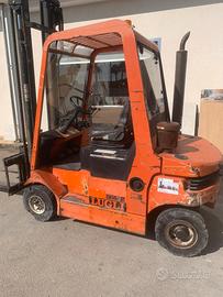 Carrello elevatore 30