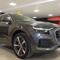 AUDI Q8 50 TDI quattro TETTO IVA DETRAIBILE!!!
