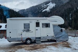 Laika Ecovip 9 – 2011 – Full Optional – 28.000 km 